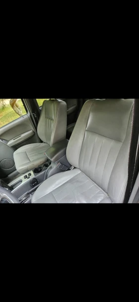 Jeep Cherokee - 10500 лв. - 26396378 6