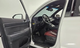 Обява за продажба на Hyundai Palisade Gasoline 3.8 4WD Prestige ~46 356 лв. - изображение 9
