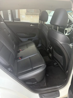 Kia Sportage 2.4 бензин | 2020 г. | Keyless Go | 99 000 км, снимка 12