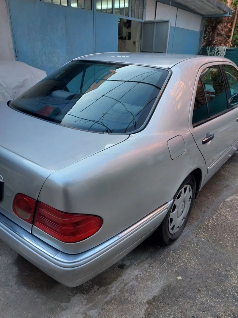 Mercedes-Benz 250, снимка 4 - Автомобили и джипове - 47158471