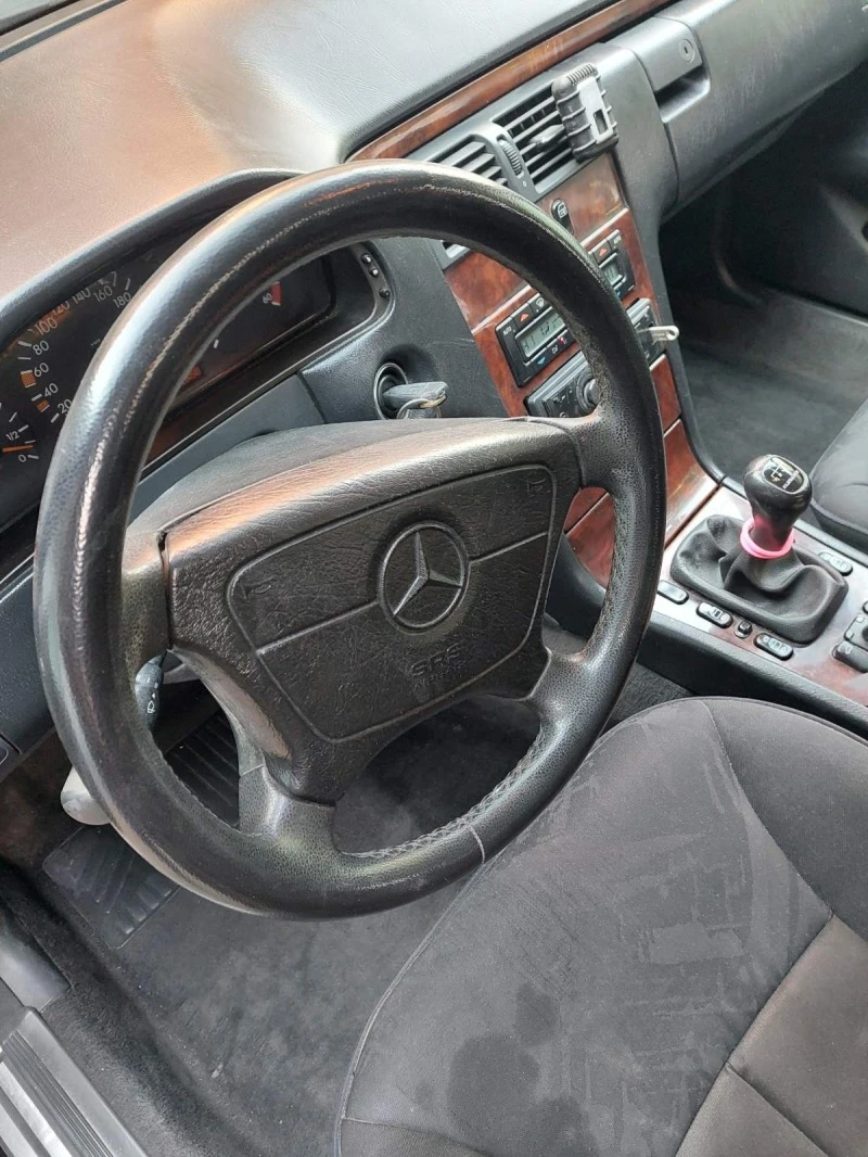 Mercedes-Benz 250, снимка 6 - Автомобили и джипове - 47158471