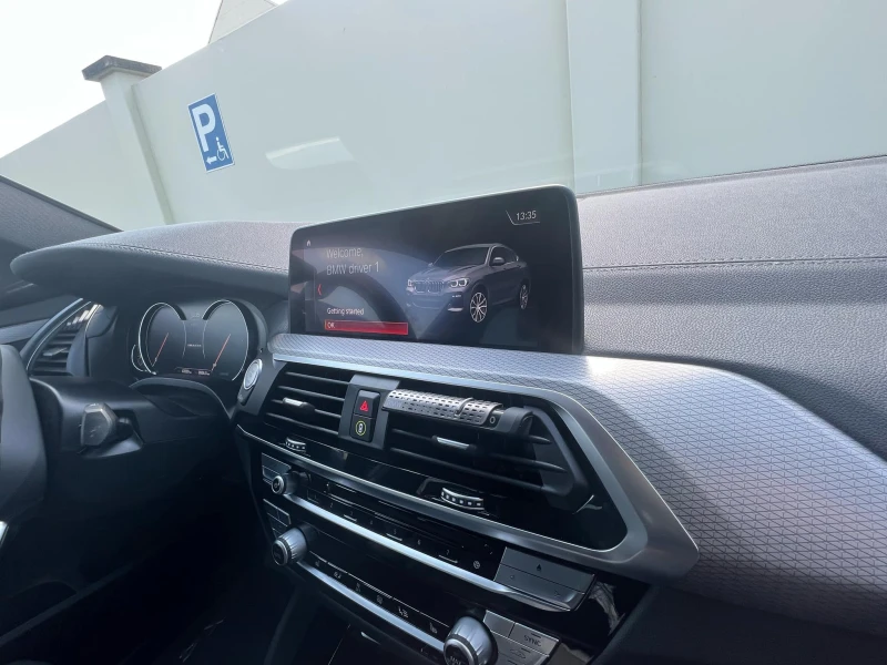 BMW X4 M40 d* Harman Kardon* Pano* Ambient* FULL, снимка 14 - Автомобили и джипове - 47661932