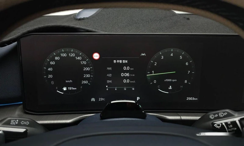 Kia Sportage Gasoline 1.6 Turbo 2WD Signature, снимка 8 - Автомобили и джипове - 51992564