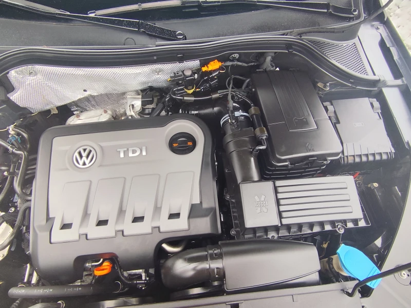 VW Tiguan 2.0TDi* EURO5B* ПАНОРАМА* KLIMATRONIK* , снимка 14 - Автомобили и джипове - 53572919