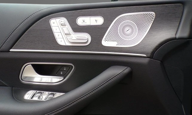 Mercedes-Benz GLE 400 e 4Matic Coupe = AMG Line = Advanced Plus Гаранция, снимка 5 - Автомобили и джипове - 53108830