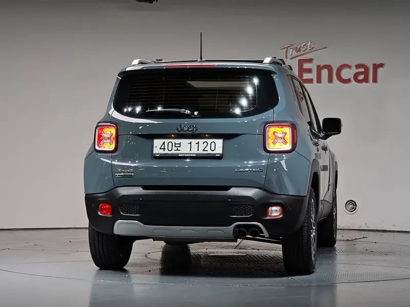 Jeep Renegade LIMITED AWD, снимка 3 - Автомобили и джипове - 55702246