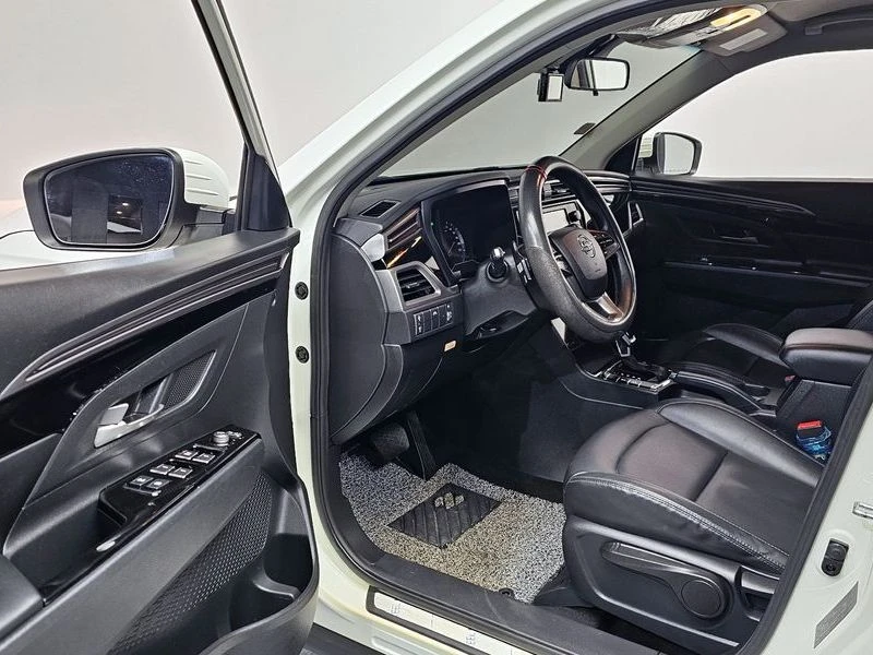 SsangYong Korando 1.5 175950 Automatic КРАЙНА ЦЕНА: 17771 EUR !!!РЕА, снимка 11 - Автомобили и джипове - 55968186