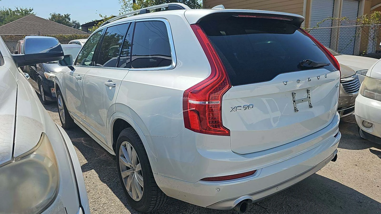 Volvo Xc90 Momentum 7-Passenger - изображение 3