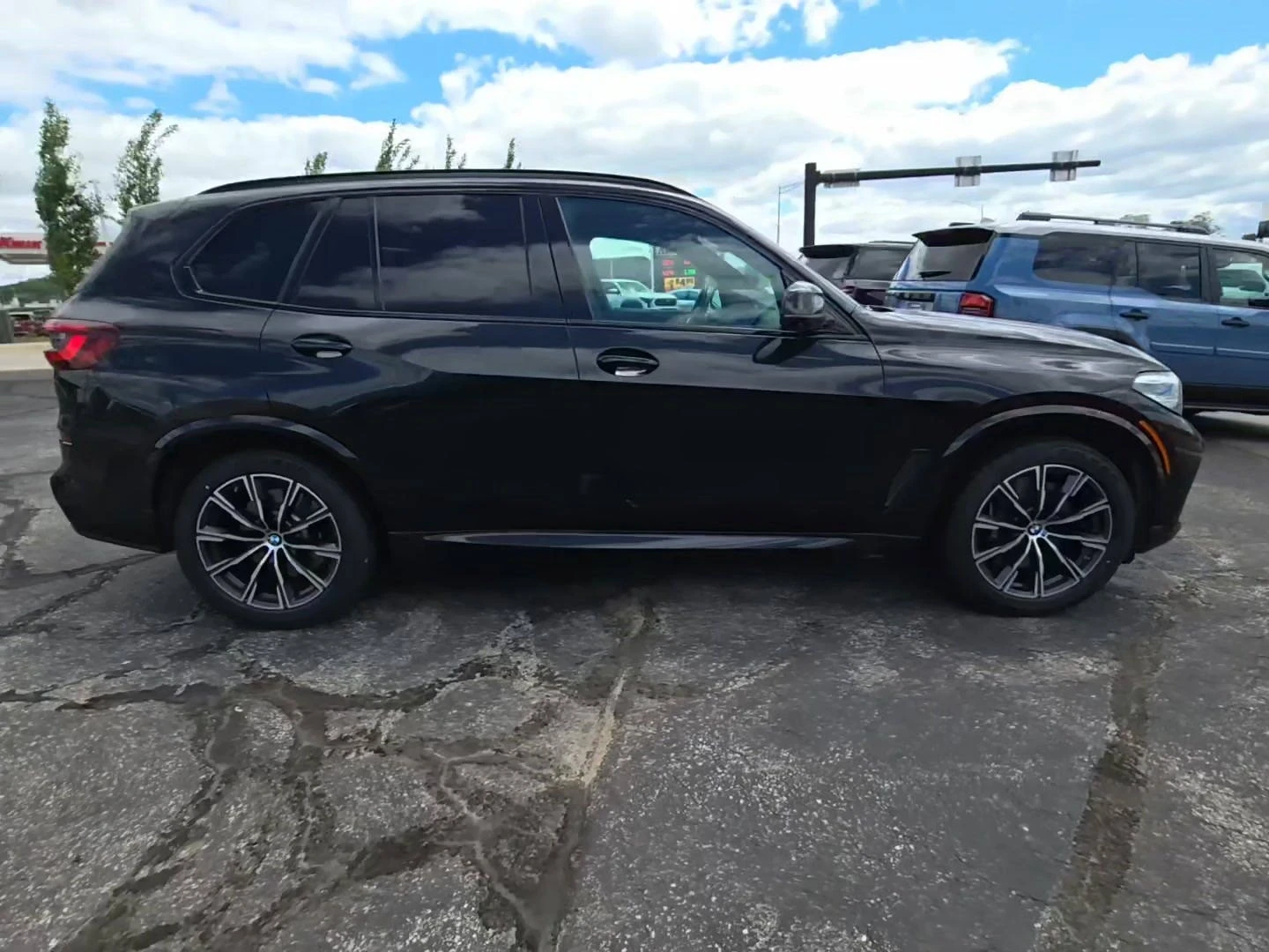 BMW X5 * xDrive40i * M SPORT LINE * БЕЗ ПЪРВОНАЧАЛНА ВНОС - изображение 4