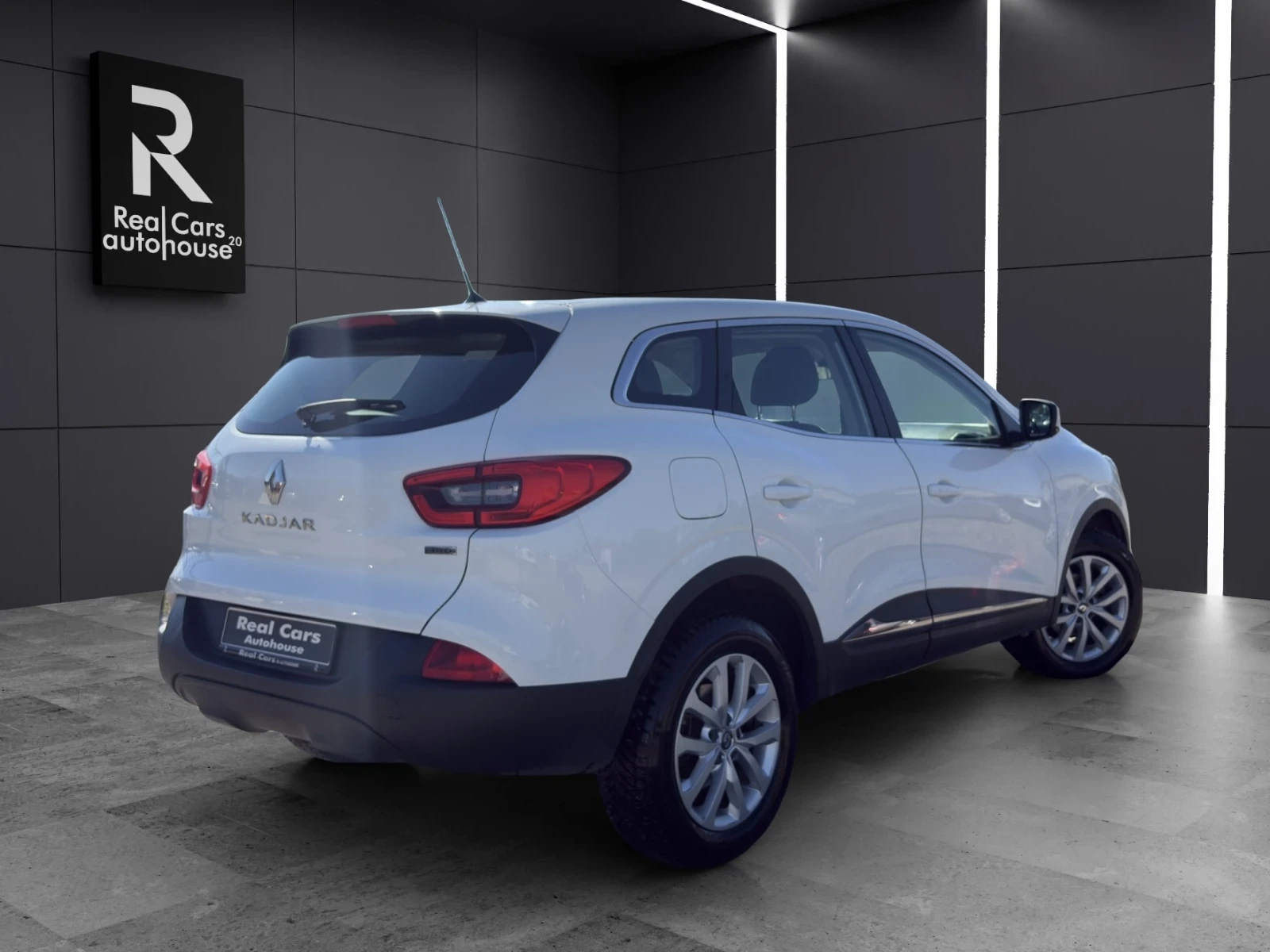 Renault Kadjar 1.6DCI* 4X4* KEYLESS*  - изображение 4