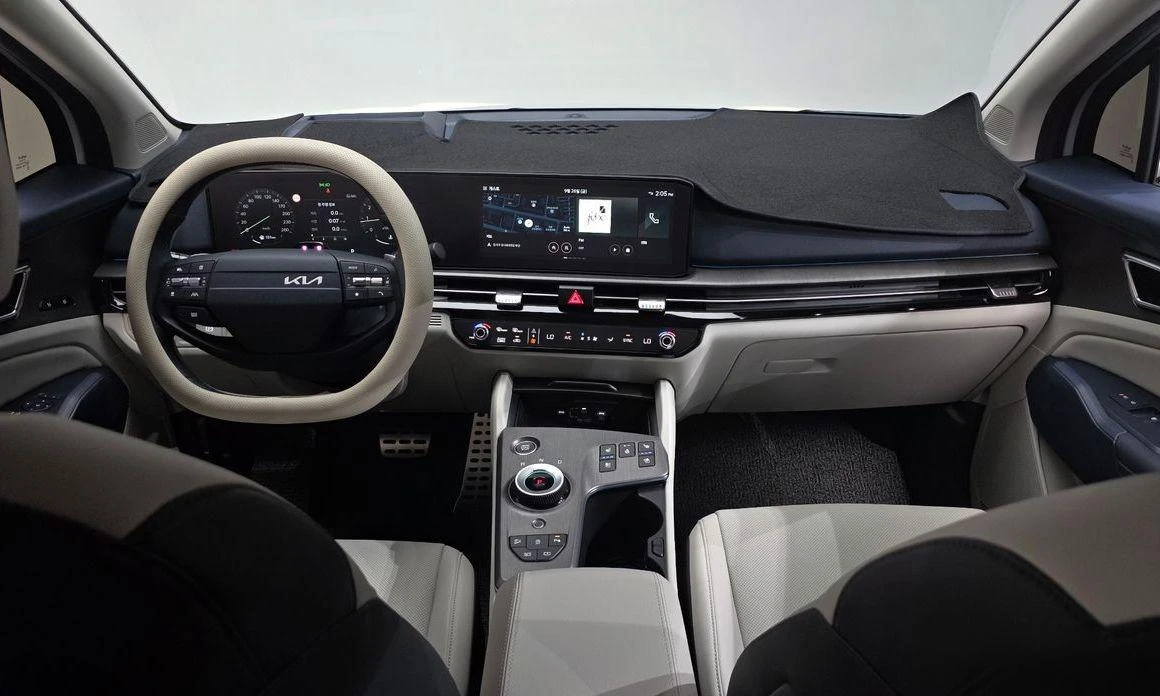 Kia Sportage Gasoline 1.6 Turbo 2WD Signature - изображение 7