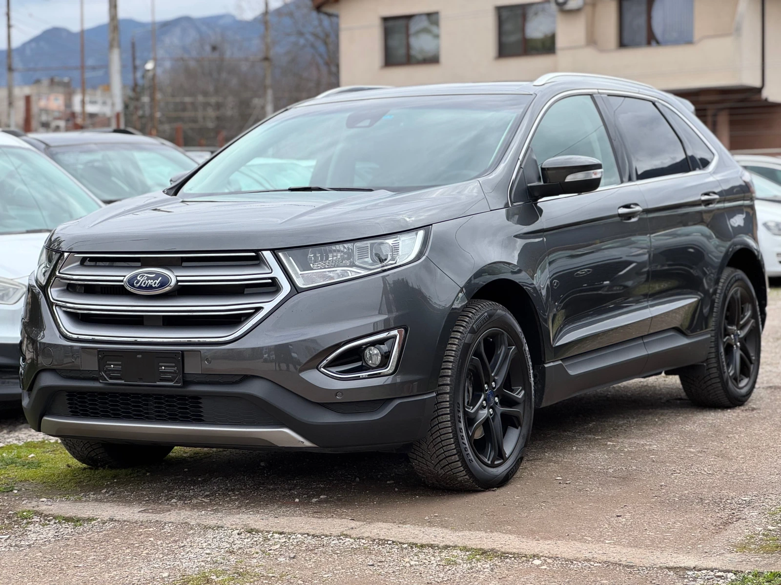 Ford Kuga Edge 2.0TDCI * TITANIUM* NAVI* DISTRONIC, снимка 2 - Автомобили и джипове - 54214473