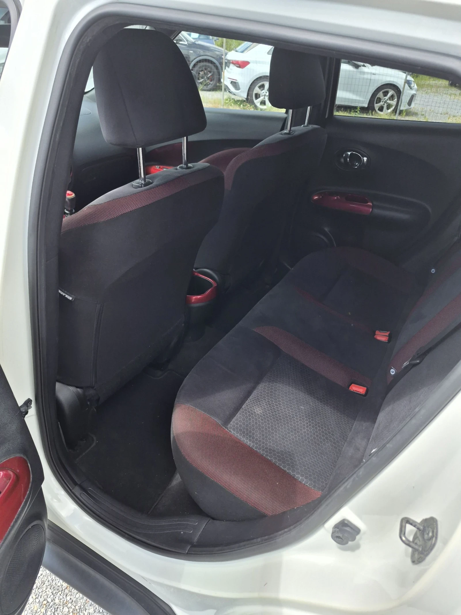 Nissan Juke 1.5 DCI Evro 5 Feislift, снимка 10 - Автомобили и джипове - 54664369