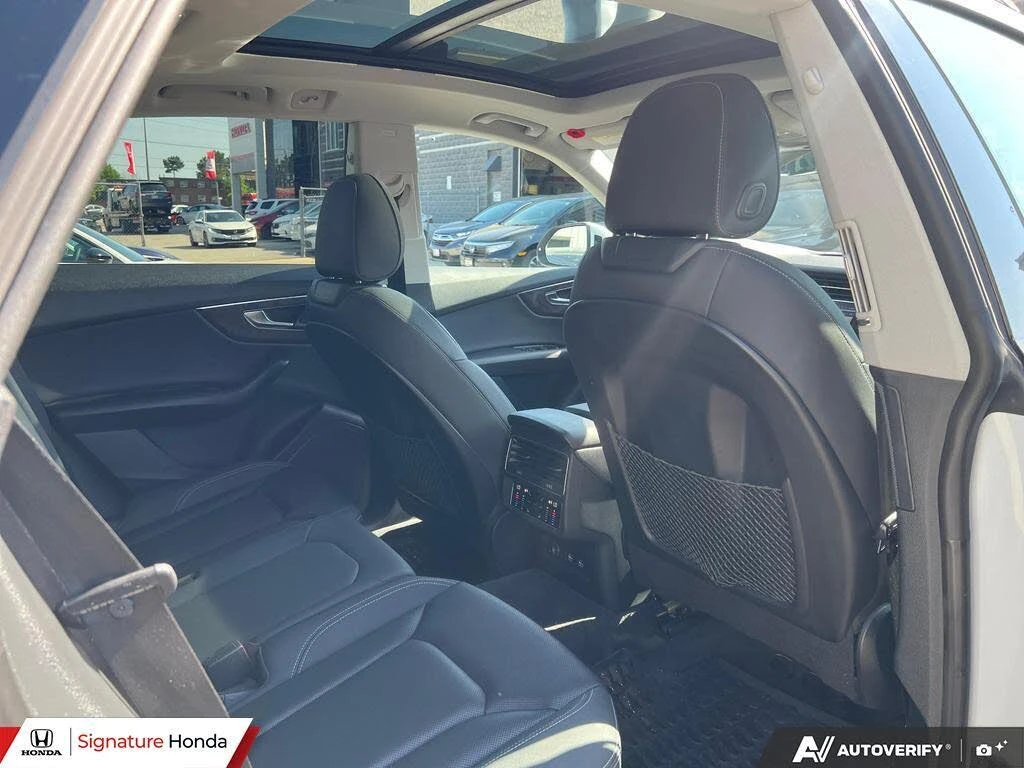Audi Q8 55 TFSI* DISTRONIC* 360 КАМЕРИ* ОБДУХВАНЕ* ПАНОРАМ, снимка 14 - Автомобили и джипове - 54778713