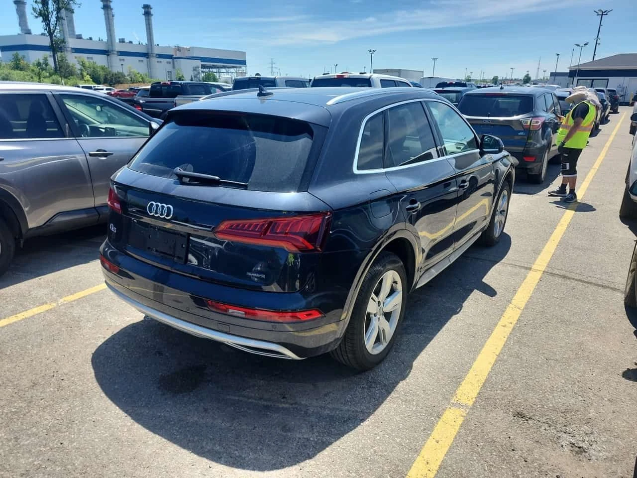 Audi Q5  3.0T TECHNIK | DISTRONIC | 360 | PANO , снимка 3 - Автомобили и джипове - 54835071
