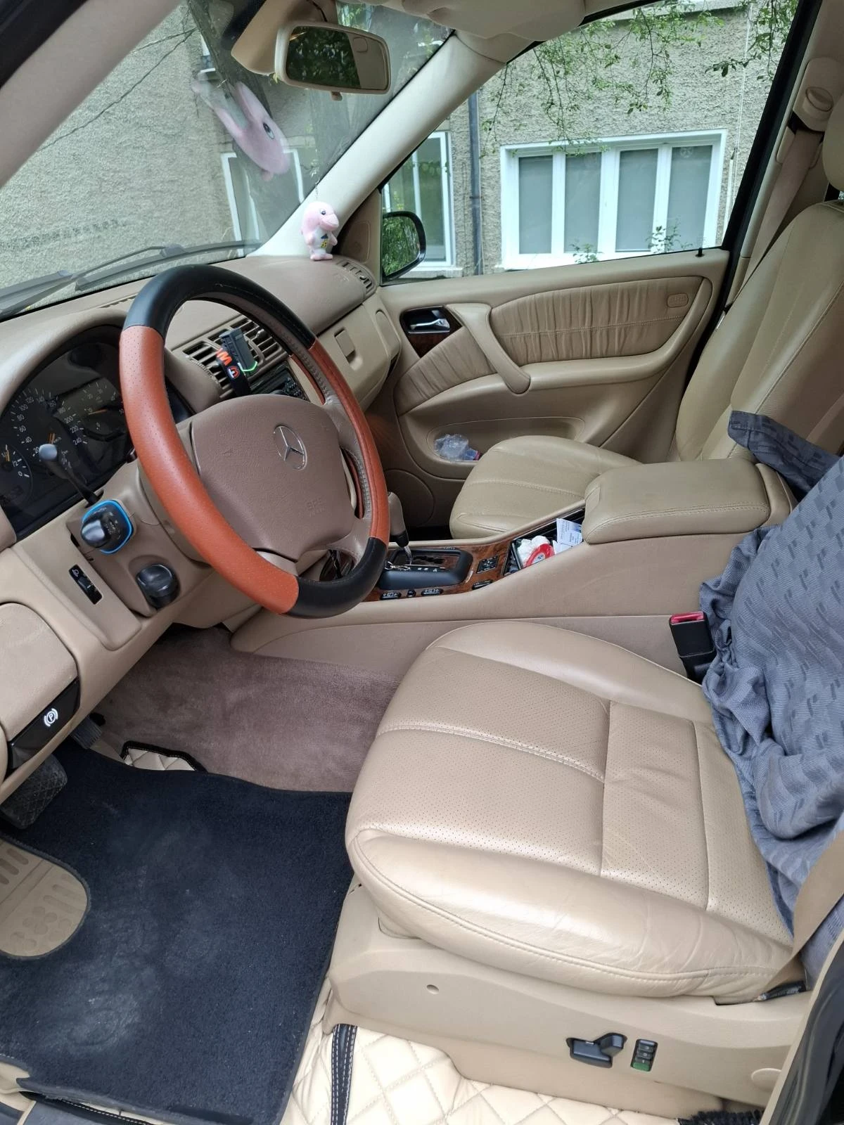 Mercedes-Benz ML 270 Джип, снимка 3 - Автомобили и джипове - 55396499