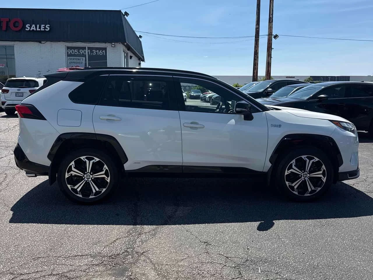 Toyota Rav4 XSE | CARFAX | АВТОКРЕДИТ БЕЗ ПЪРВОНАЧАЛНА ВНОСКА, снимка 4 - Автомобили и джипове - 55505368