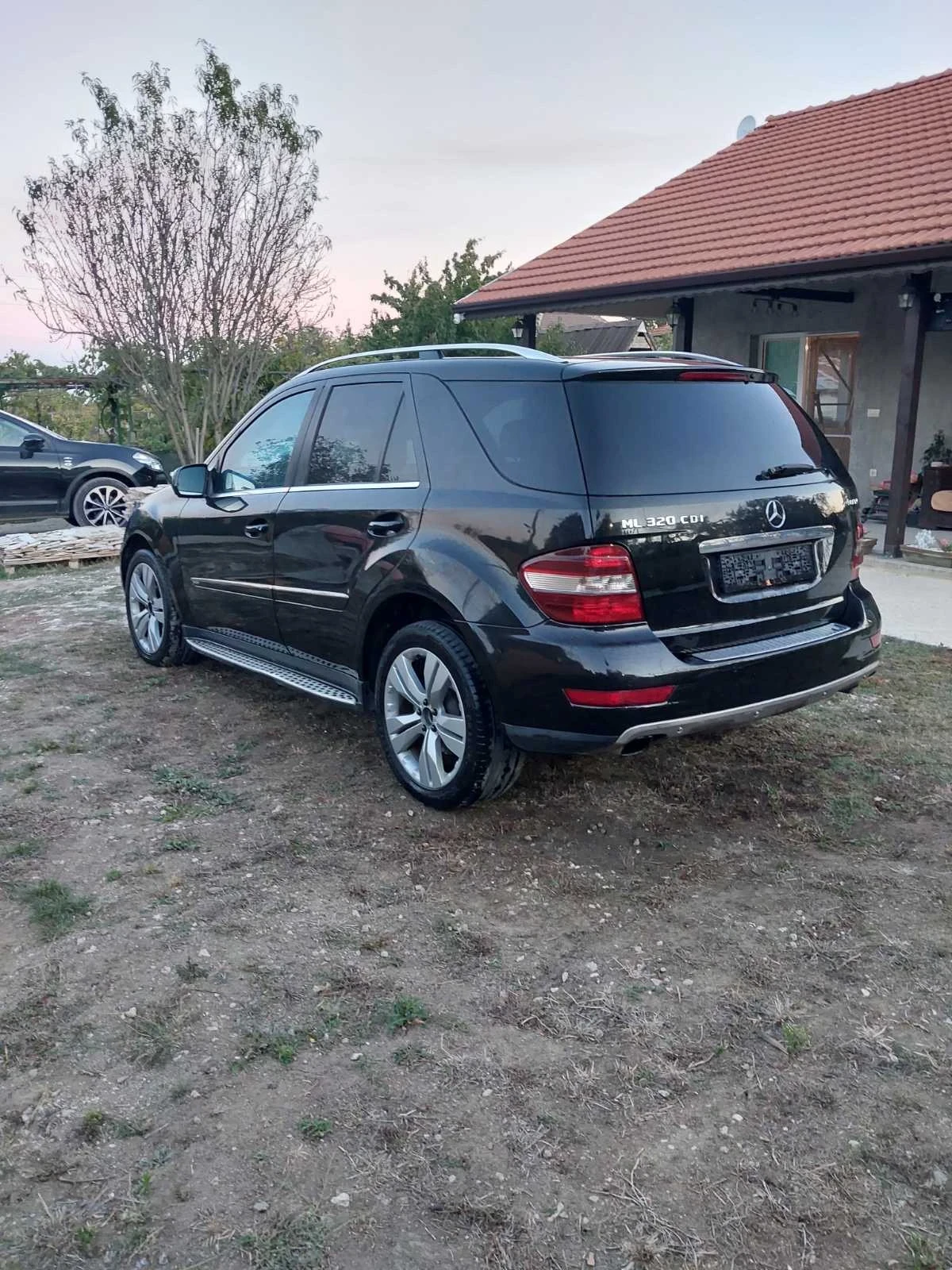 Mercedes-Benz ML 320, снимка 7 - Автомобили и джипове - 56564070