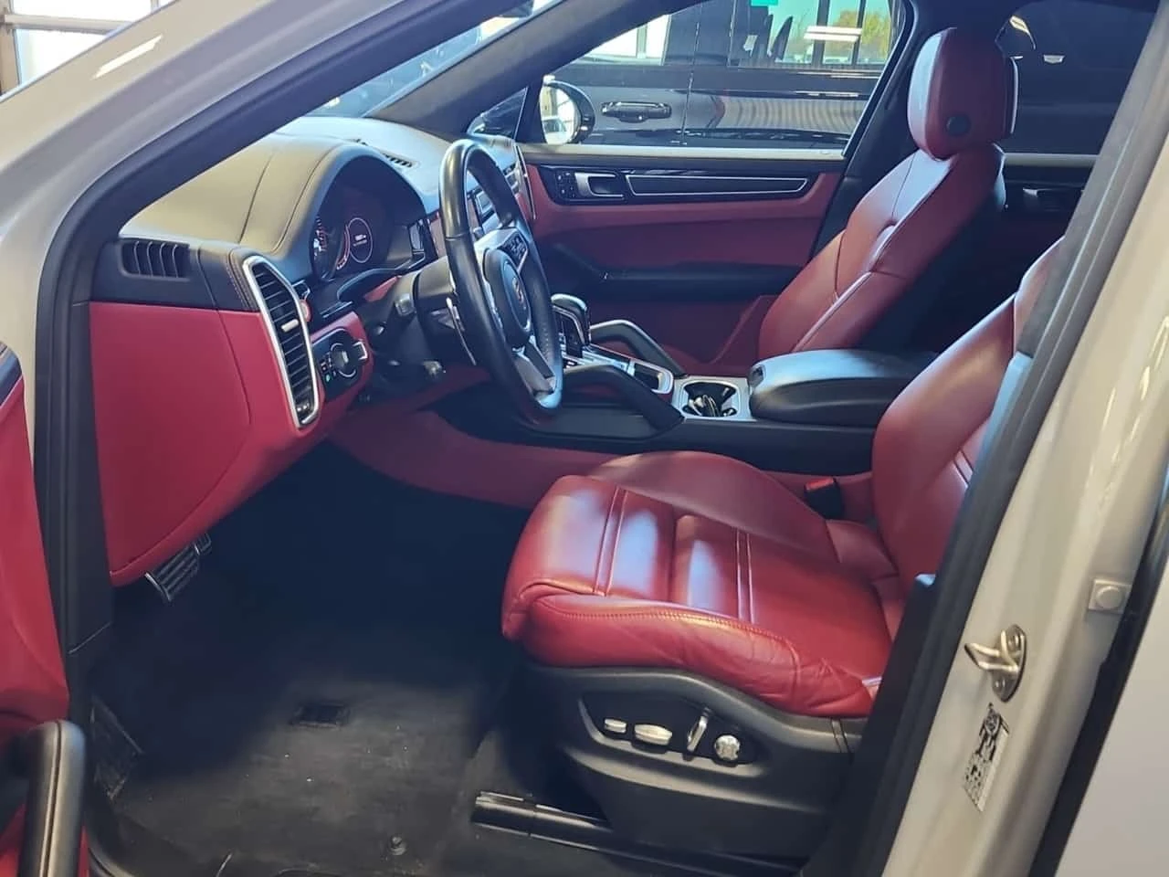 Porsche Cayenne * Coupe Awd Gts * CARFAX *  | Mobile.bg � ����������� 7