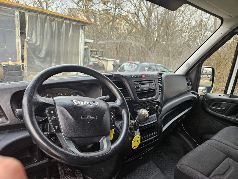 Iveco Daily 2.3 130k.c., снимка 6 - Бусове и автобуси - 48275160