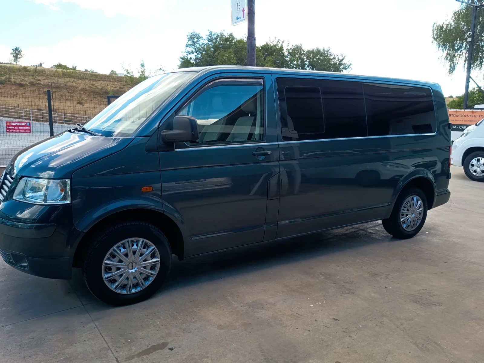 VW T5 2.5tdi caravelle 4x4 , снимка 7 - Бусове и автобуси - 55954086