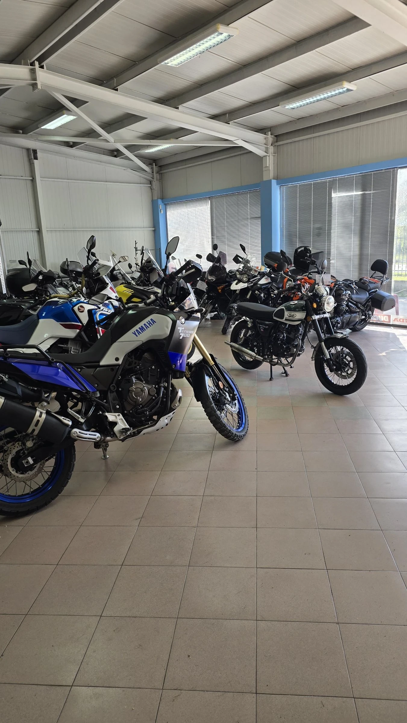 Honda Cb 125 ! Лизинг !, снимка 10 - Мотоциклети и мототехника - 54098939