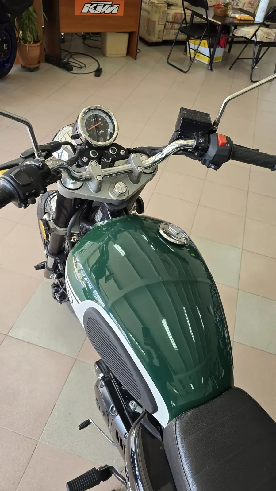 Honda Cb 125 ! Лизинг !, снимка 8 - Мотоциклети и мототехника - 54098939