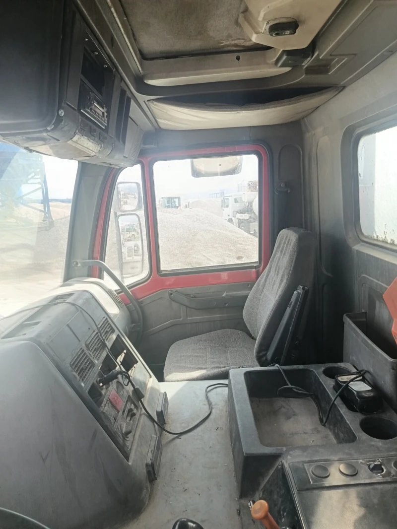 Бетон помпа Друга марка ASTRA HD7, снимка 10 - Индустриална техника - 52380963