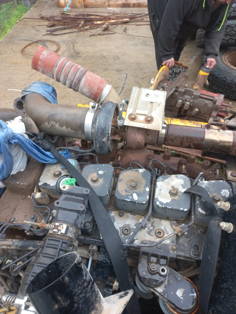 Багер Hyundai LC210, снимка 13 - Индустриална техника - 52593070