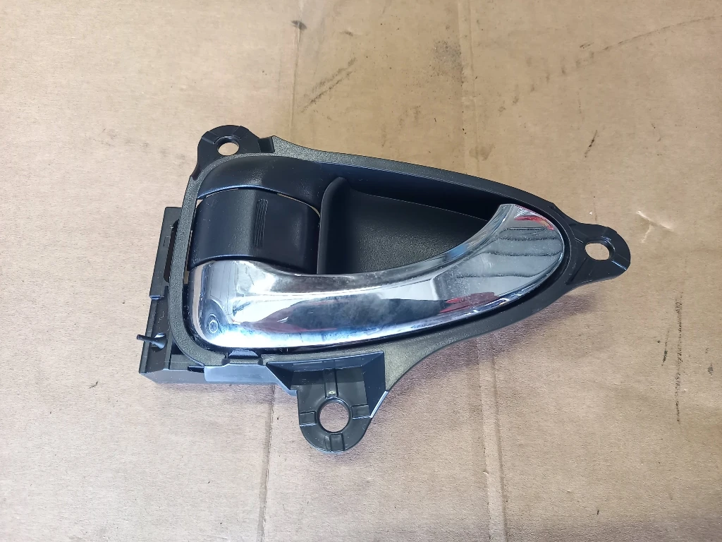       4 (9) | Mobile.bg   1