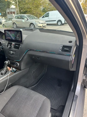 Mercedes-Benz C 220, снимка 7