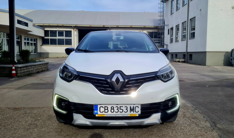 Renault Captur 1.5 dCi Intens 110, снимка 2 - Автомобили и джипове - 45298517