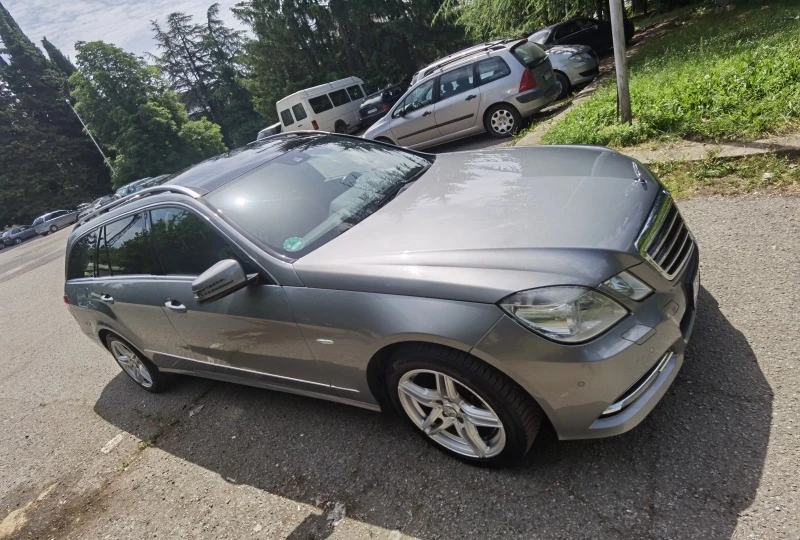 Mercedes-Benz E 250 1.8 Turbo Kompressor , снимка 1 - Автомобили и джипове - 46854523