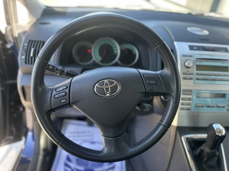 Toyota Corolla verso 1.8 БЕНЗИН ХОЛАНДИЯ!, снимка 9 - Автомобили и джипове - 47810213