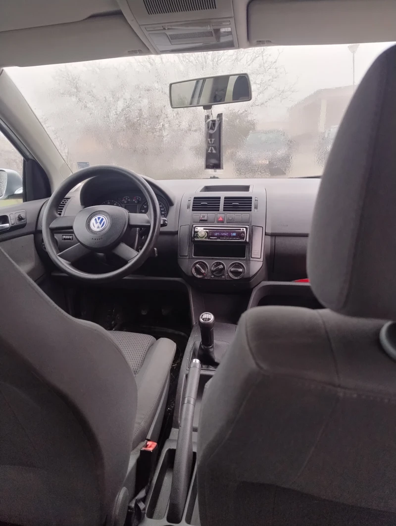 VW Polo, снимка 11 - Автомобили и джипове - 49107919