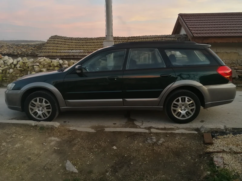 Subaru Outback, снимка 4 - Автомобили и джипове - 48591701