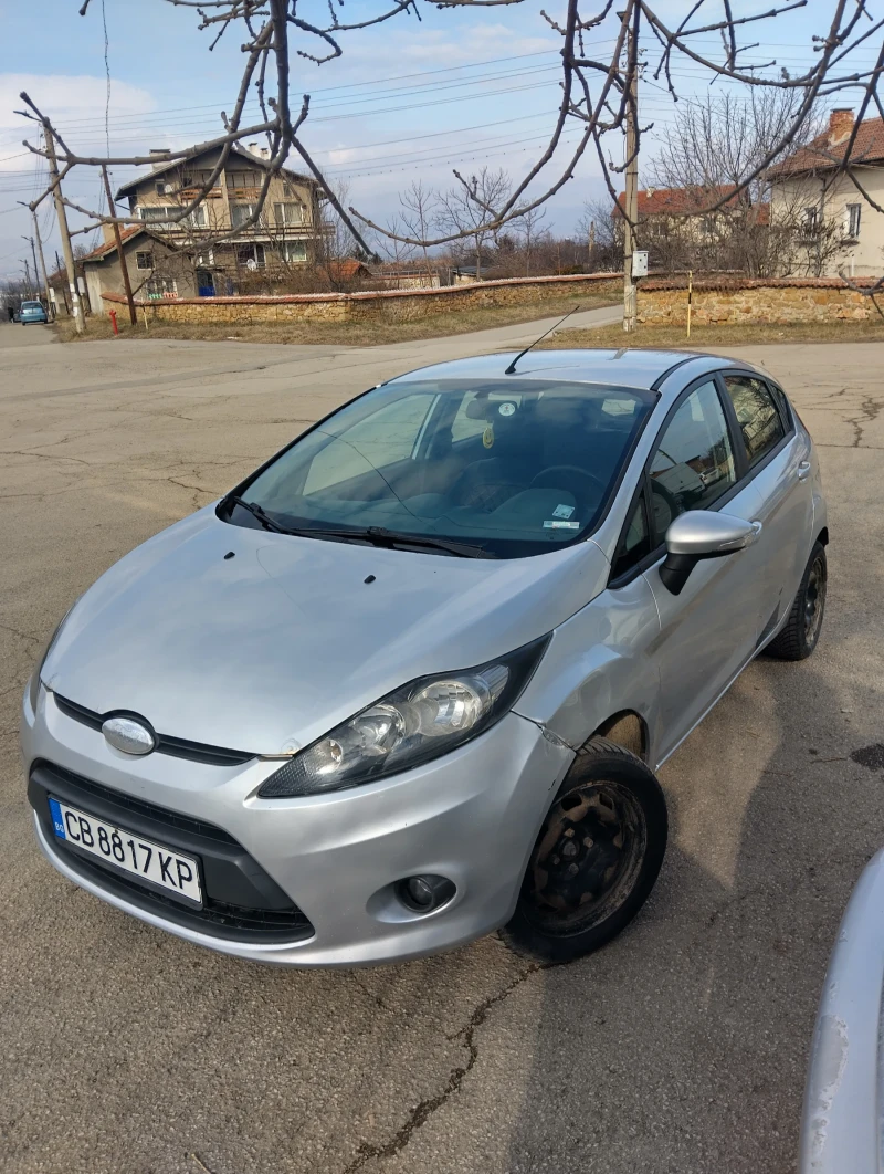 Ford Fiesta МК7, снимка 6 - Автомобили и джипове - 49472329