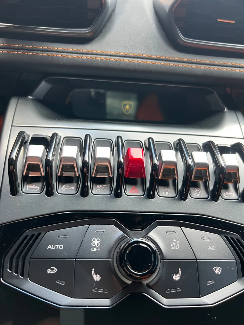 Lamborghini Huracan LP610-4  5, 2 V10, снимка 11 - Автомобили и джипове - 52591159
