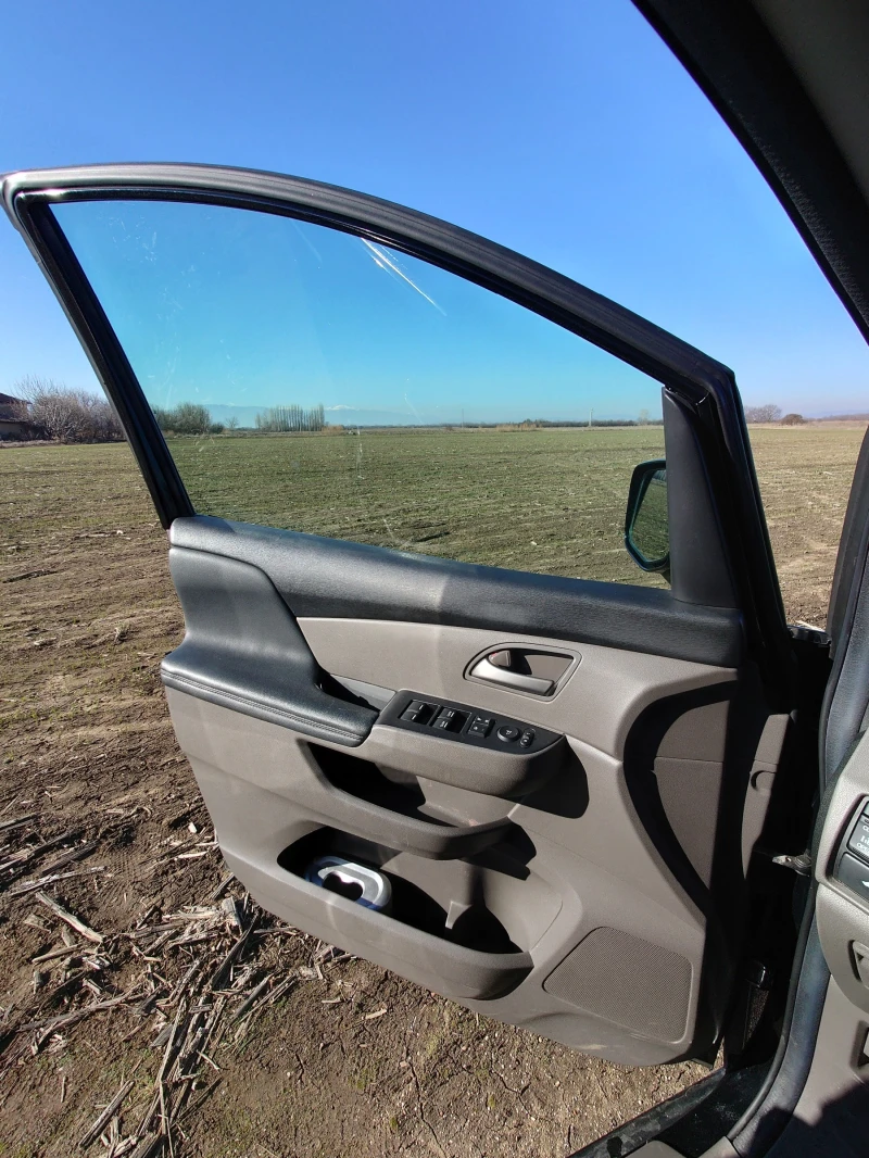 Honda Odyssey Touring, снимка 8 - Автомобили и джипове - 51961271