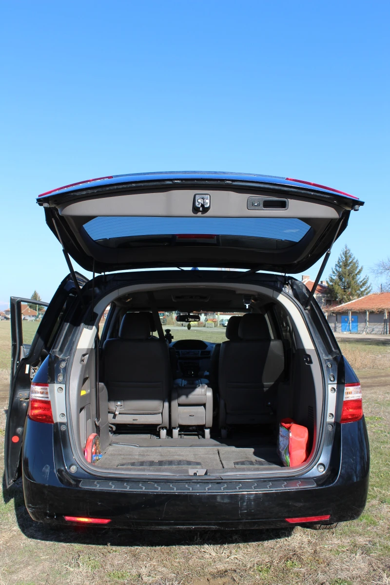 Honda Odyssey Touring, снимка 7 - Автомобили и джипове - 51961271