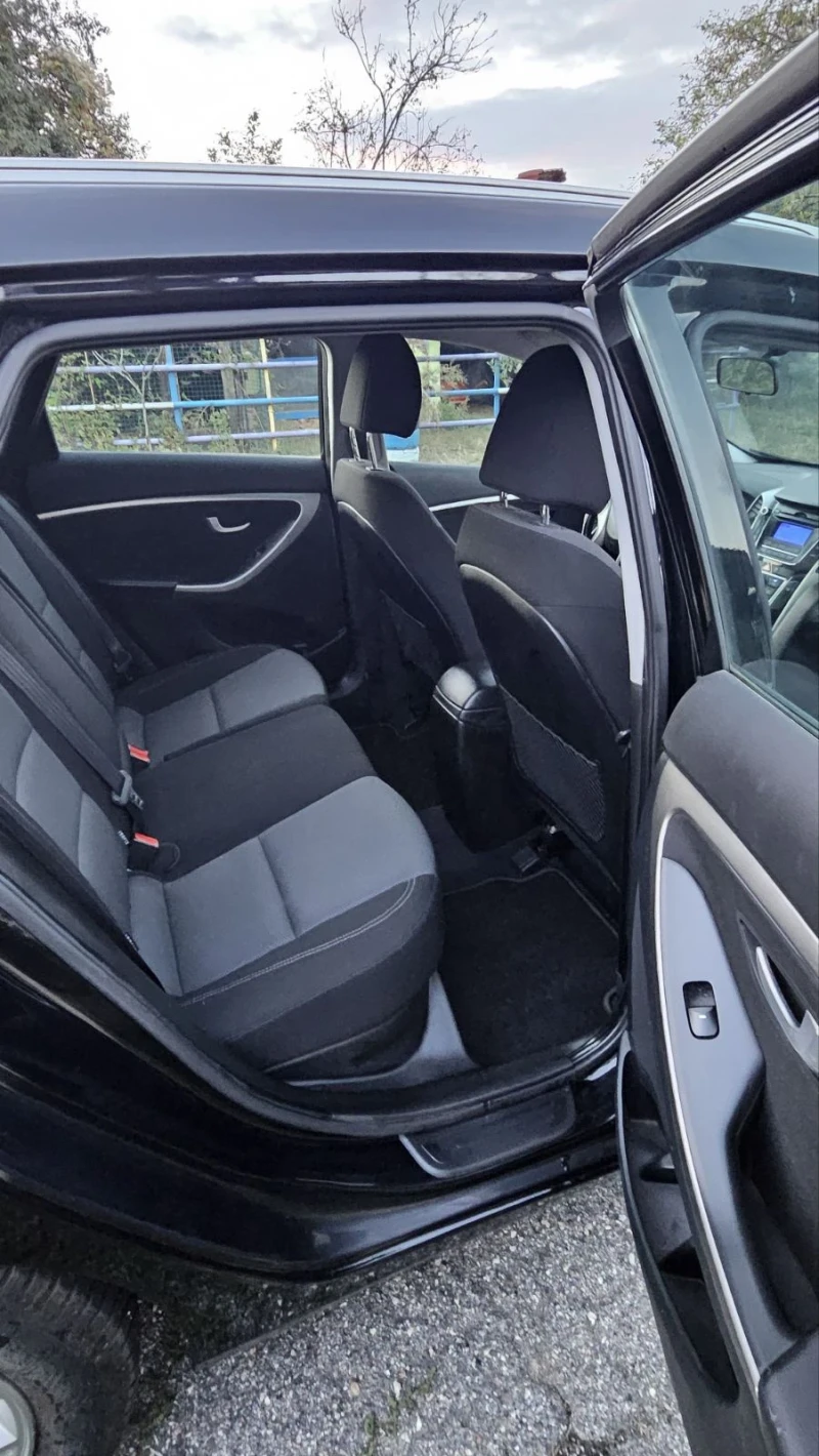 Hyundai I30 1.6 D., снимка 12 - Автомобили и джипове - 52013253
