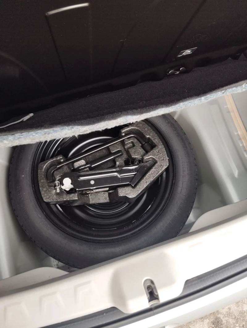 Toyota Aygo Айго Х, снимка 11 - Автомобили и джипове - 52526987