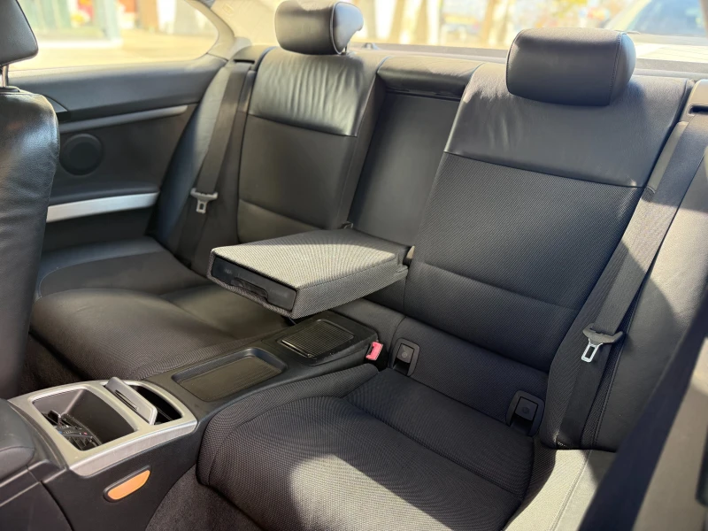 BMW 320 6 МЕСЕЦА ГАРАНЦИЯ/2.0D 177к.с. Автоматик/Coupe, снимка 9 - Автомобили и джипове - 52629038
