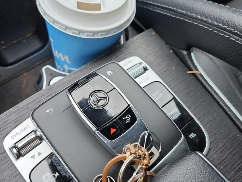 Mercedes-Benz GLS 450 * CARFAX * ЦЕНА ДО БГ, снимка 8 - Автомобили и джипове - 52740083