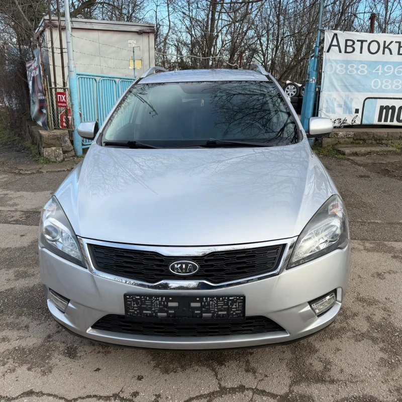 Kia Ceed 1.4, снимка 2 - Автомобили и джипове - 53267727