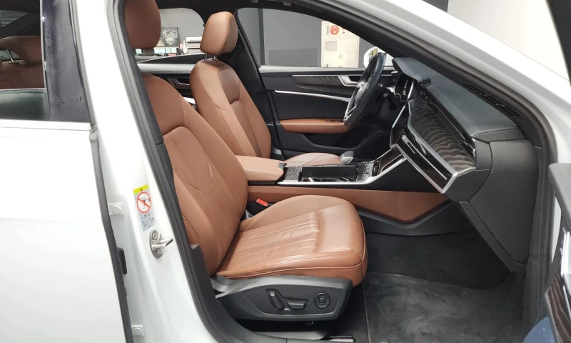 Audi A6 A6 (C8) 45 Tfsi Premium , снимка 10 - Автомобили и джипове - 53361092