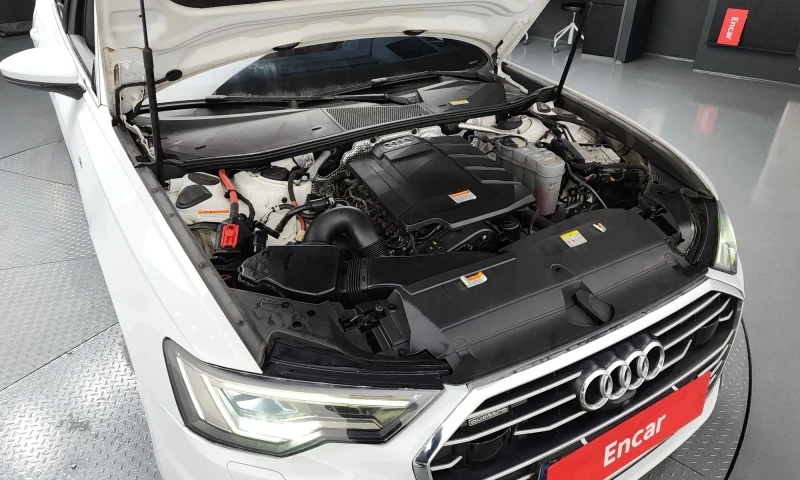 Audi A6 A6 (C8) 45 Tfsi Premium , снимка 5 - Автомобили и джипове - 53361092