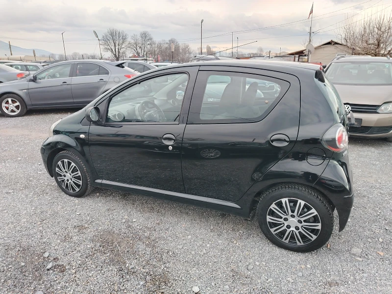 Toyota Aygo 1.0 БЕНЗИН, снимка 7 - Автомобили и джипове - 53410084