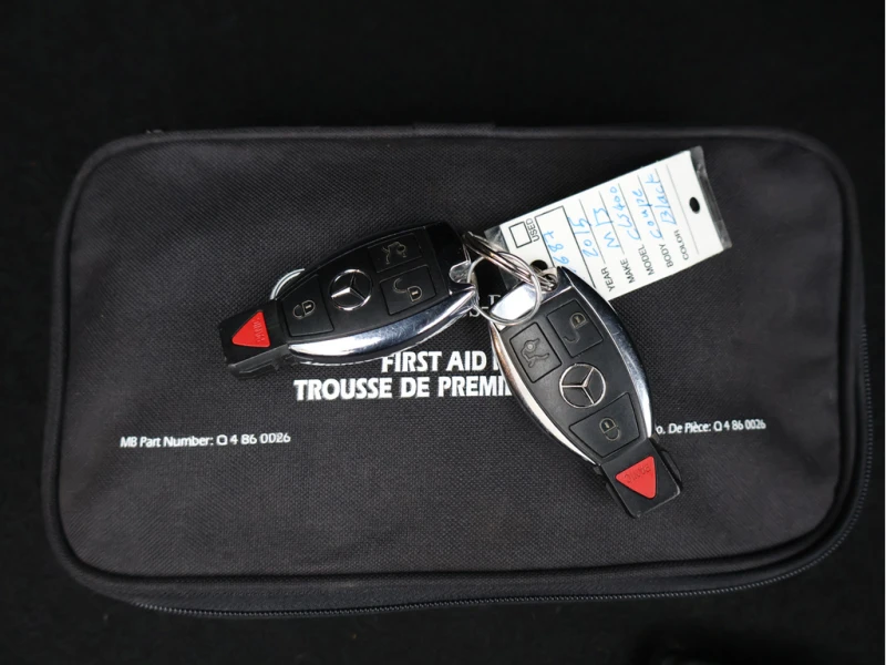 Mercedes-Benz CLS 400 4MATIC* Black on Black* Подгрев* Масажи* Пера* , снимка 17 - Автомобили и джипове - 53521394