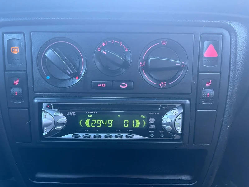 VW Passat, снимка 14 - Автомобили и джипове - 53554512